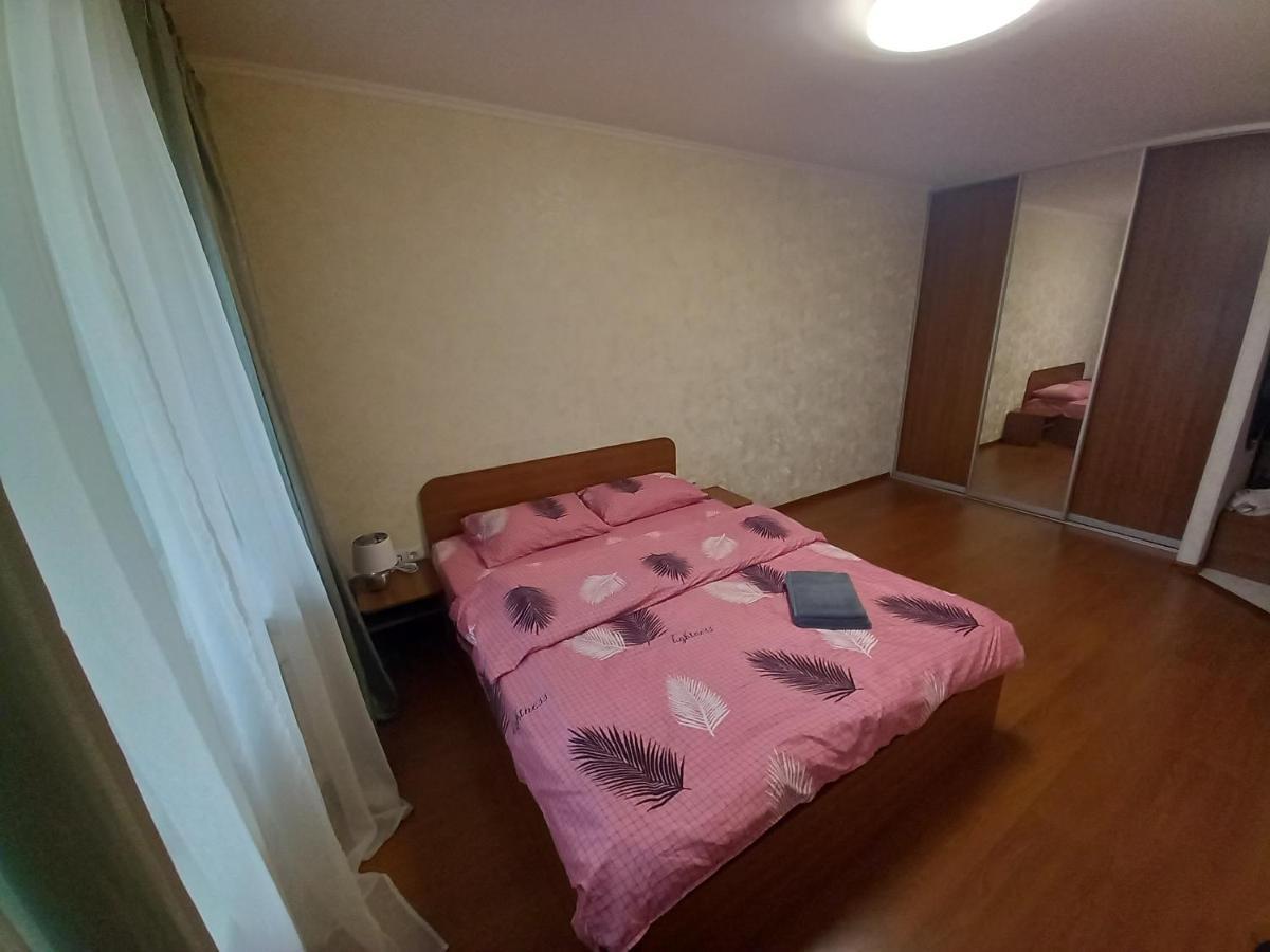 Apartment Darnitca Kiev Exterior foto